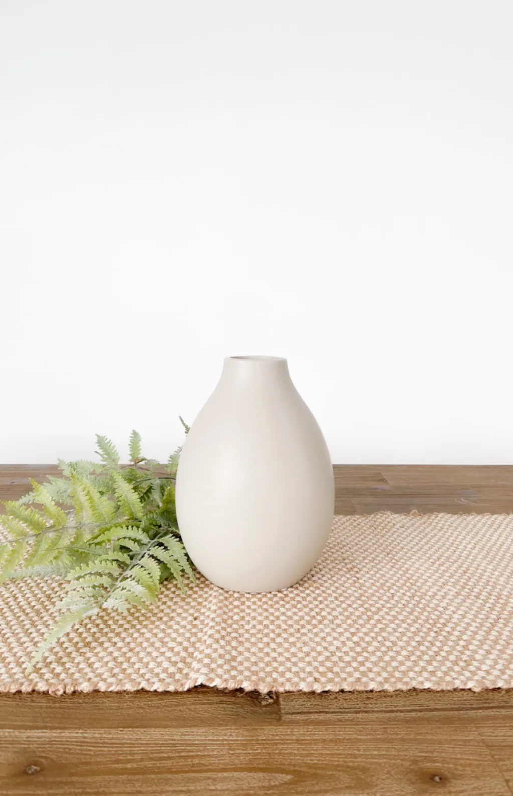 9" Round Neutral Matte Vase