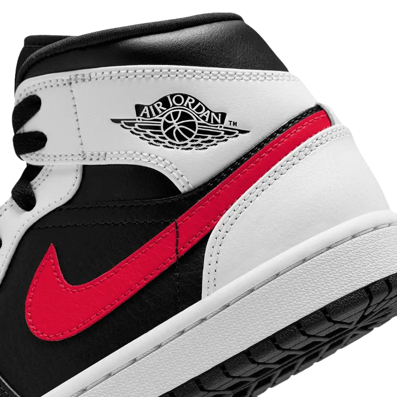 Air Jordan 1 Mid Chile Red