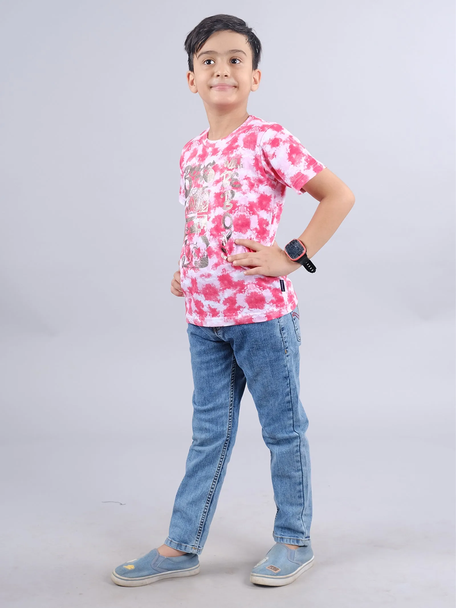 Boys Tie and Dye Chest Print Tee & Denim Pant Set