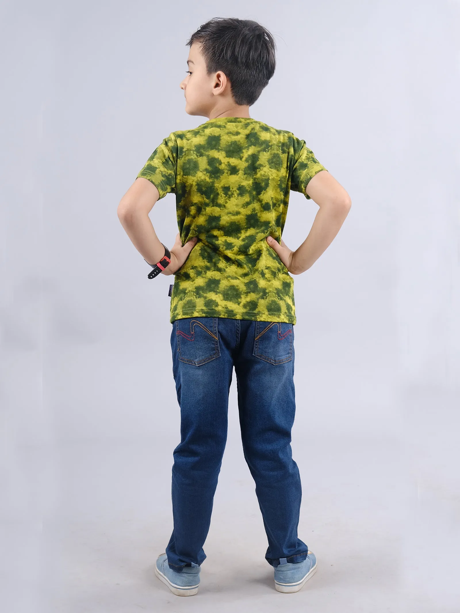 Boys Tie and Dye Chest Print Tee & Denim Pant Set