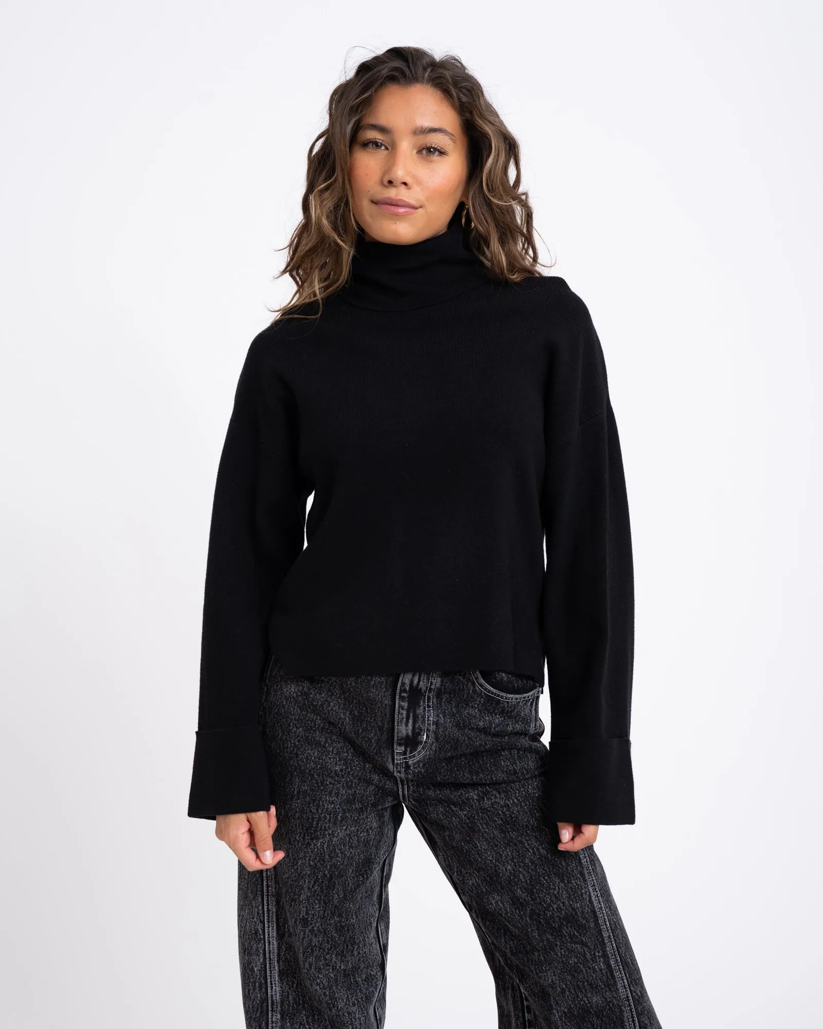 Cloe LS Roll Neck Knit Black