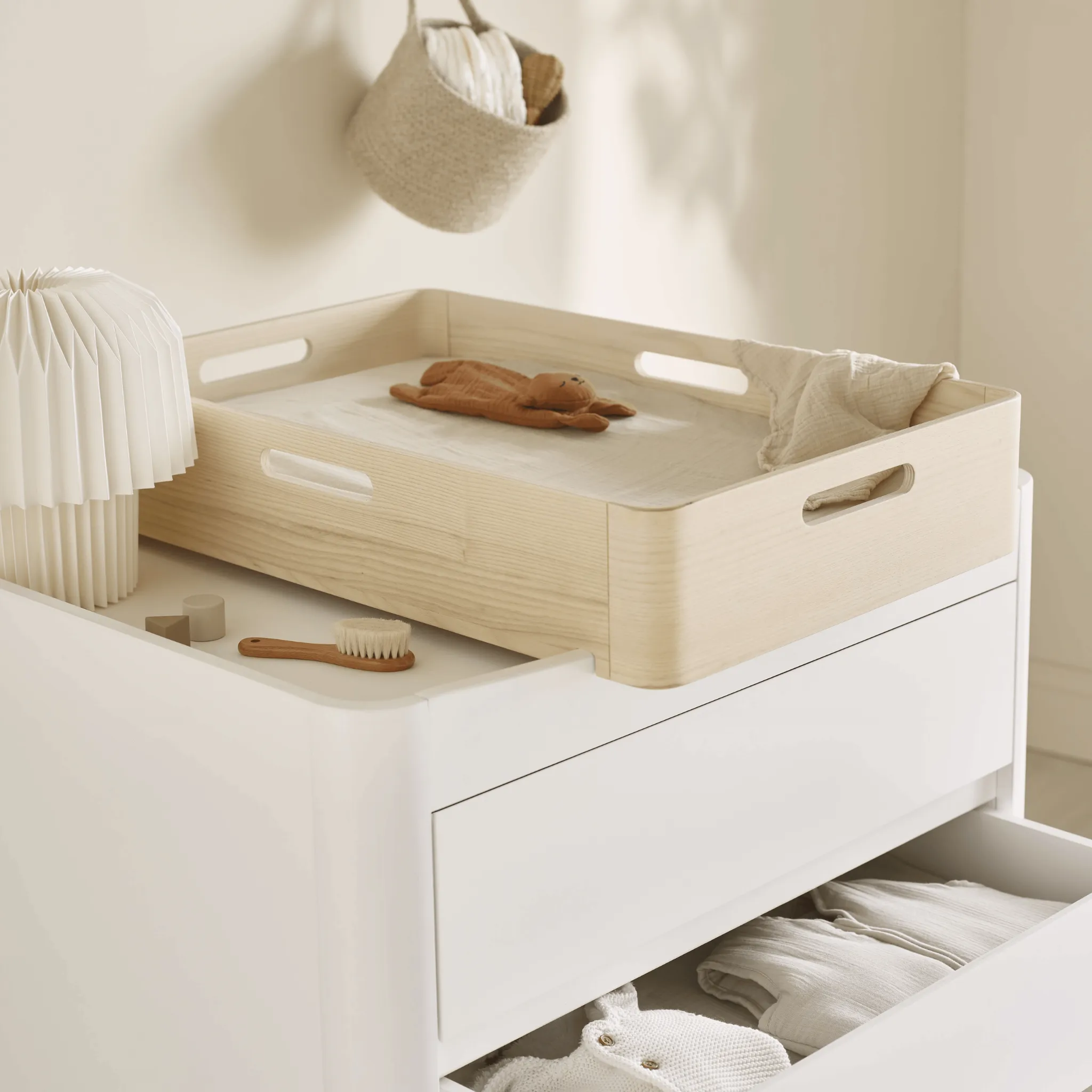 Gaia Baby | Hera Cot Bed, Dresser & Changer Bundle