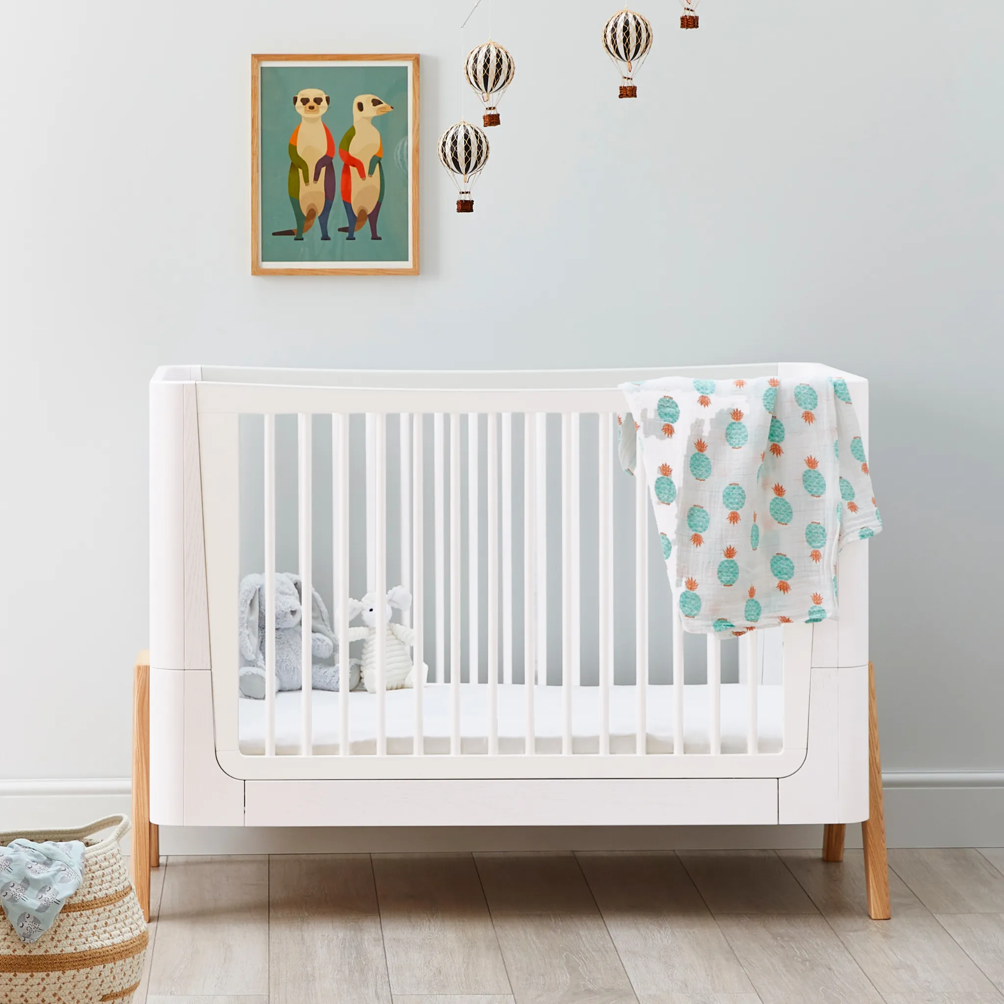 Gaia Baby | Hera Cot Bed, Dresser & Changer Bundle