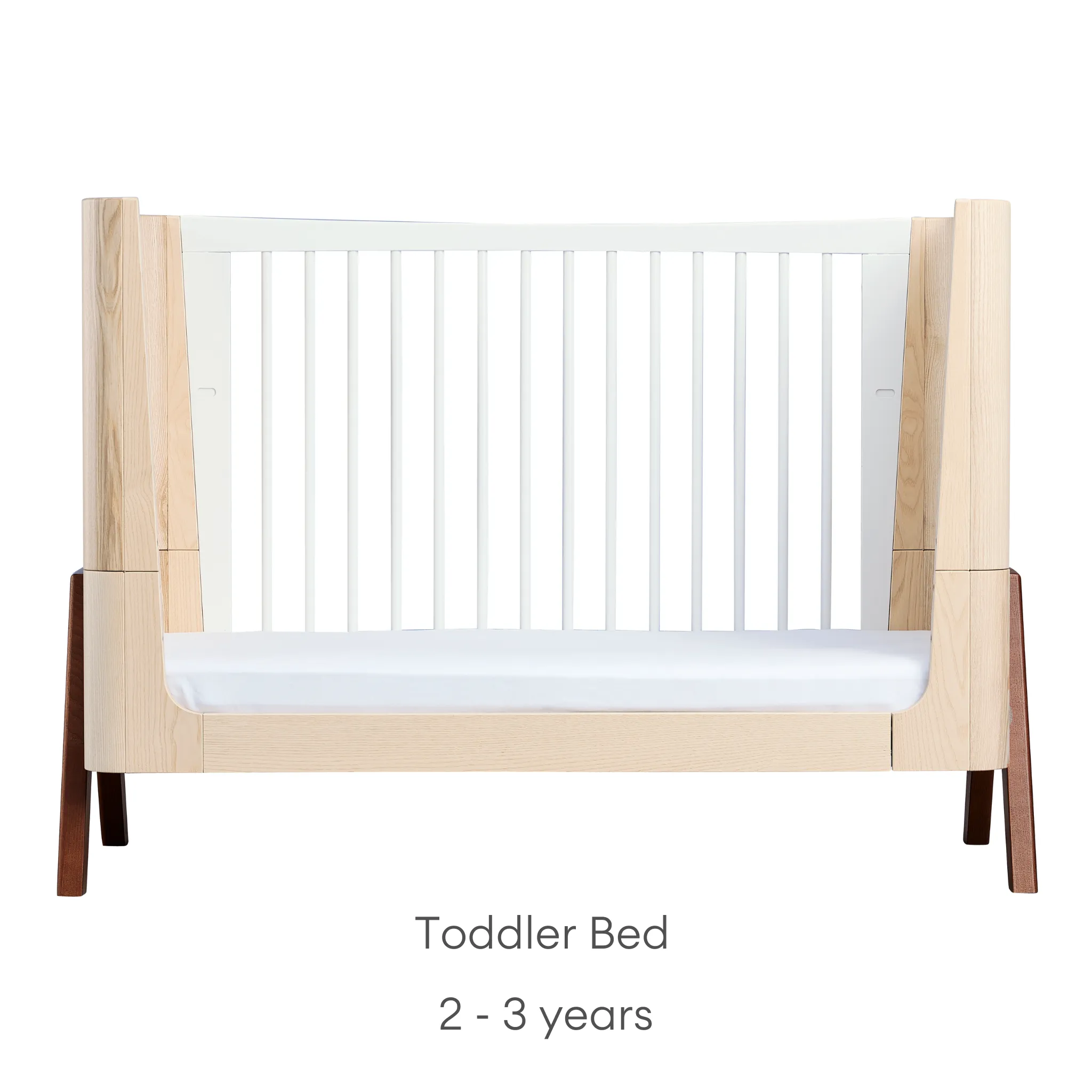 Gaia Baby | Hera Cot Bed, Dresser & Changer Bundle