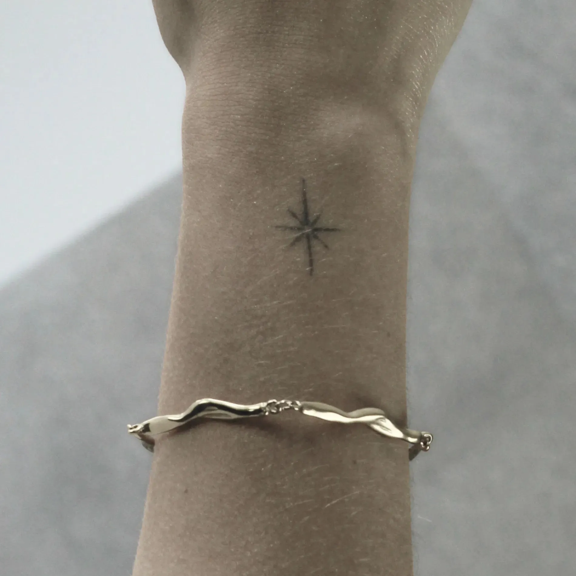 Joy Waterproof Organic Link Bracelet 18K Gold Plating