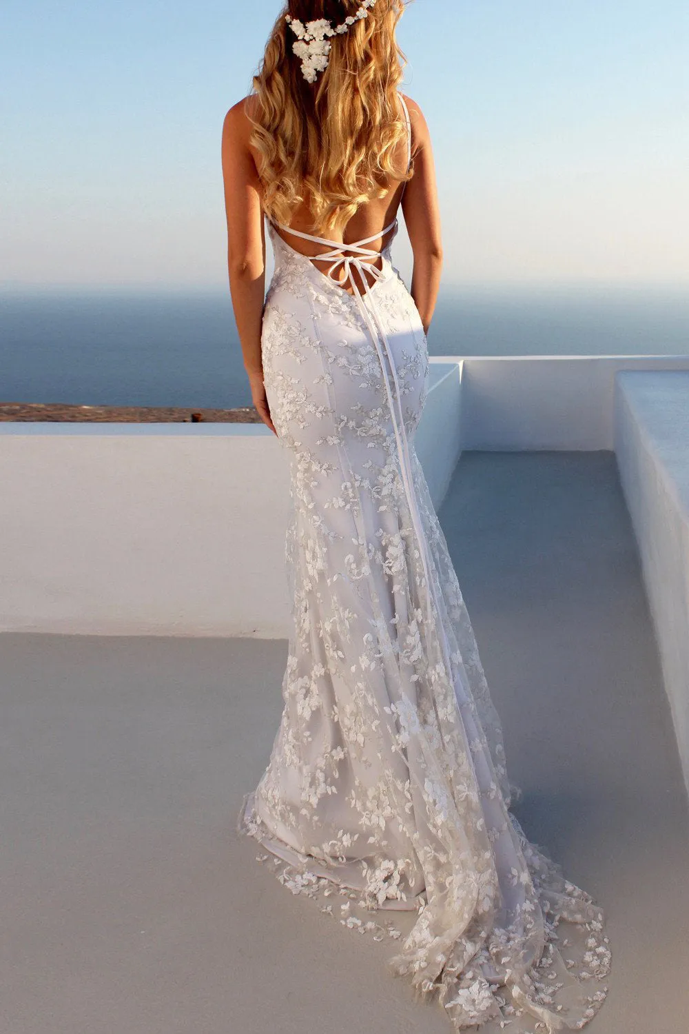 Mermaid Fancy White Spaghetti Straps Backless Tulle Wedding Dress OW346