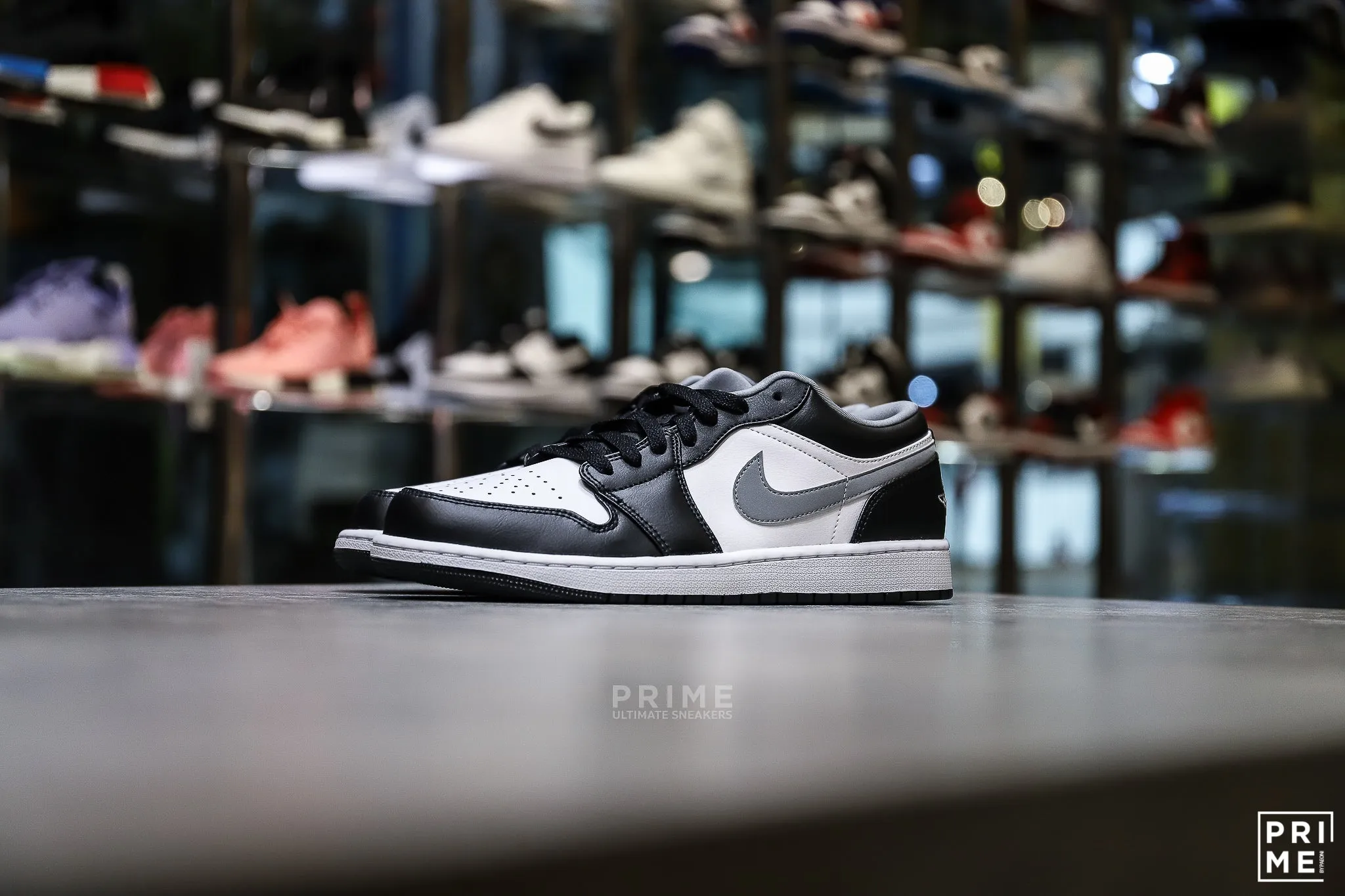 Nike Air Jordan 1 Low  Black Medium Grey (553558 040)