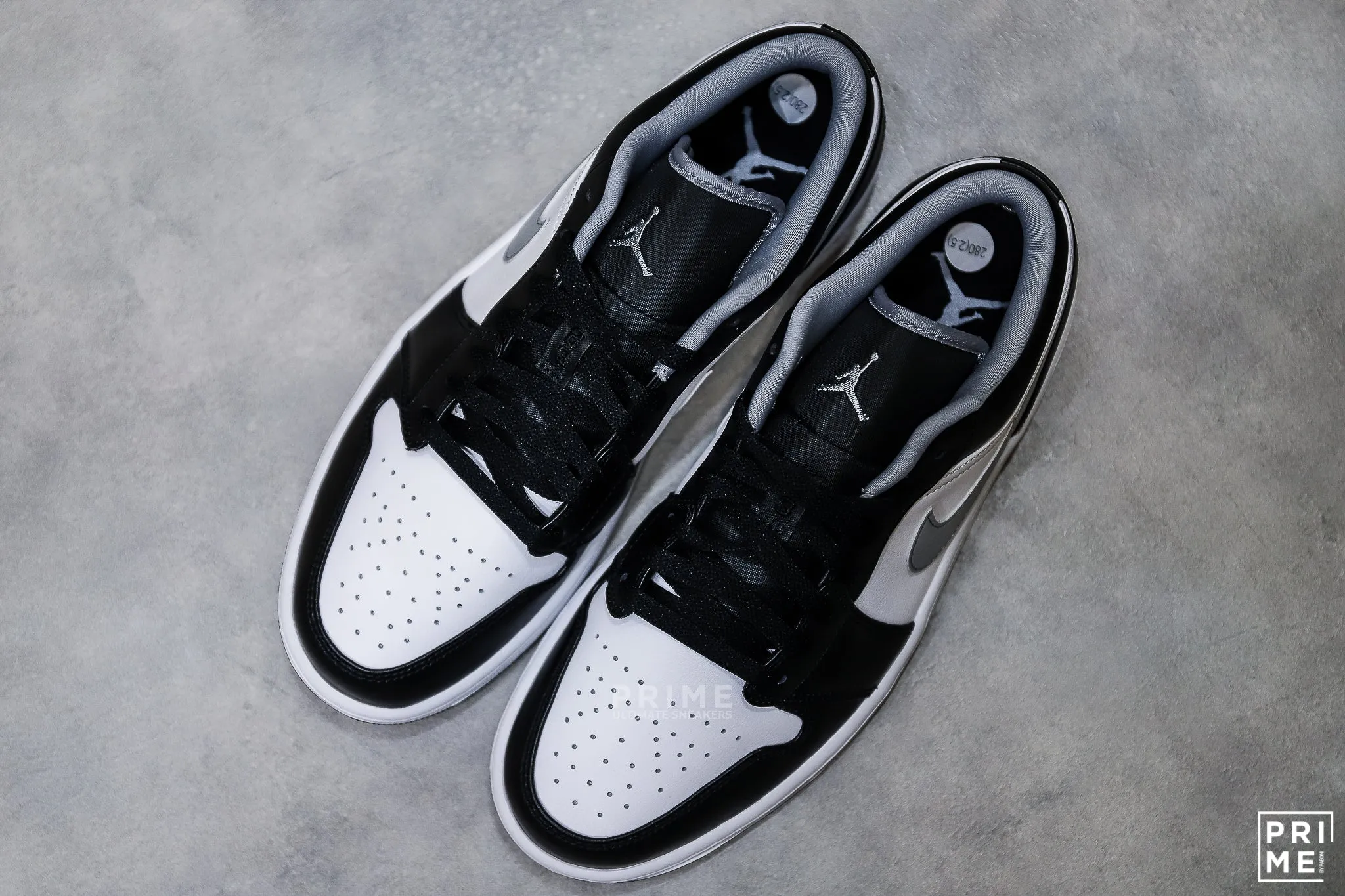 Nike Air Jordan 1 Low  Black Medium Grey (553558 040)