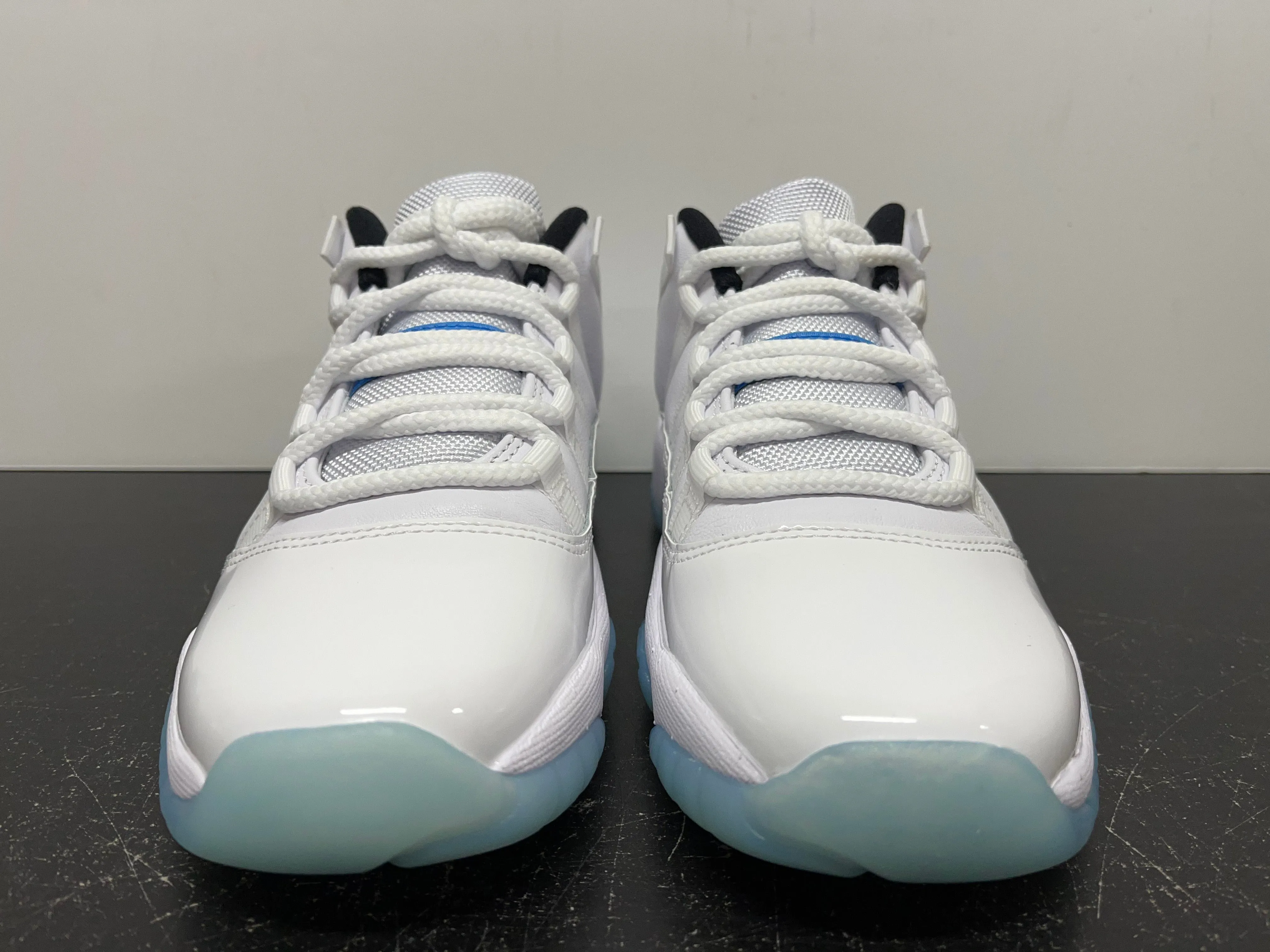 Nike Air Jordan 11 Low Legend Blue GS