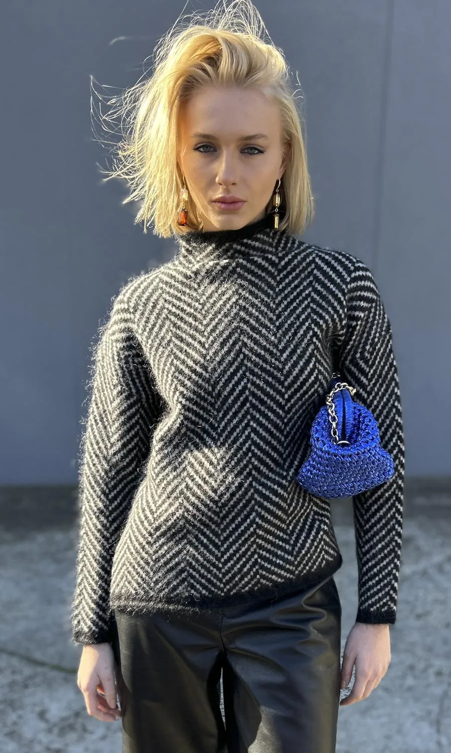 Second Female Herringbone Knit - Black